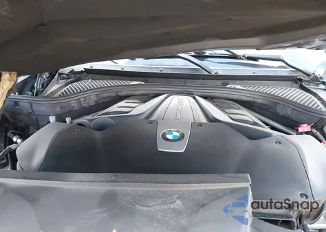 2017 BMW X5 xDrive50I из США, поврежденный, VIN 5UXKR6C55H0J84323